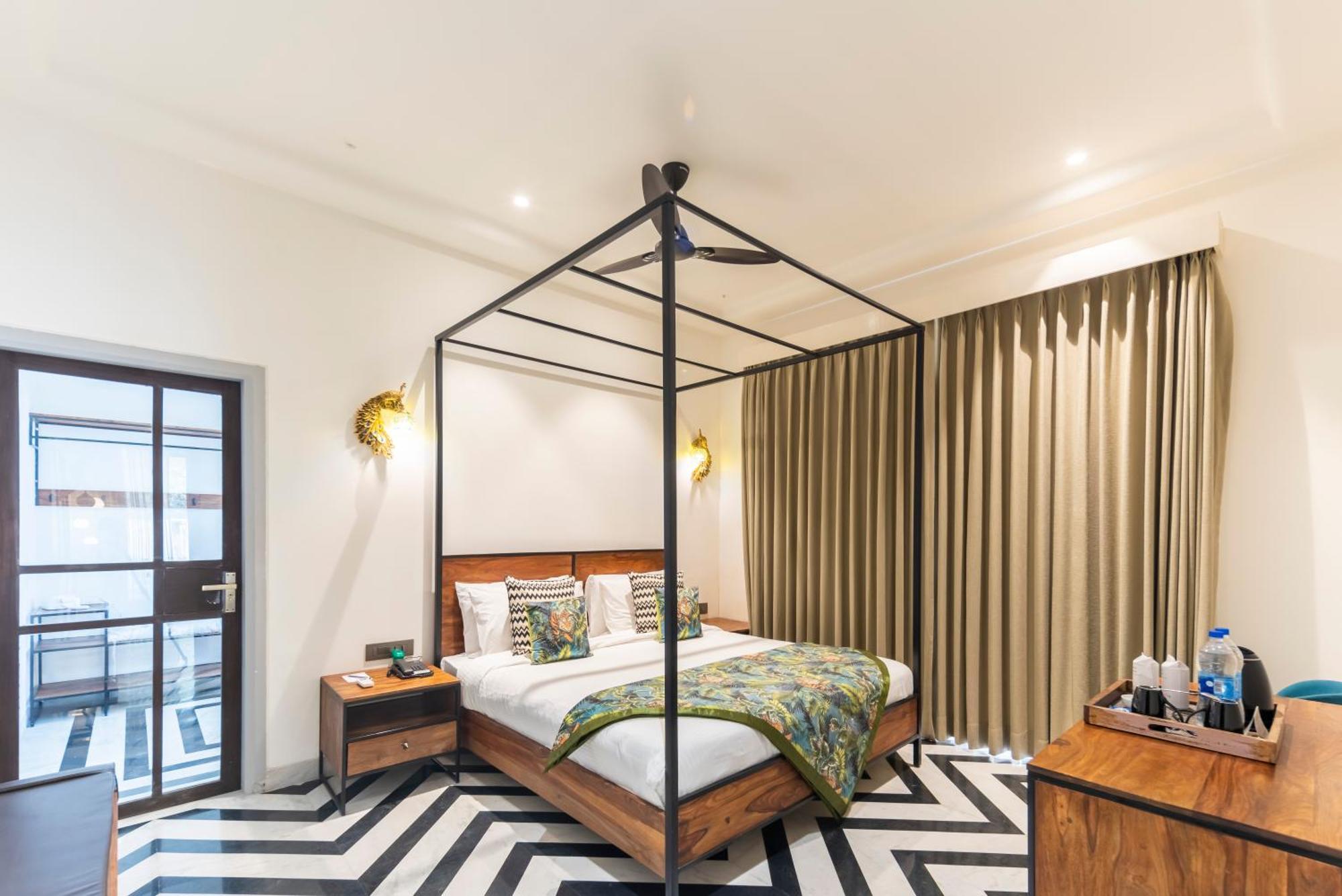 Vanaashrya Resort And Spa Sariska Tehla Buitenkant foto