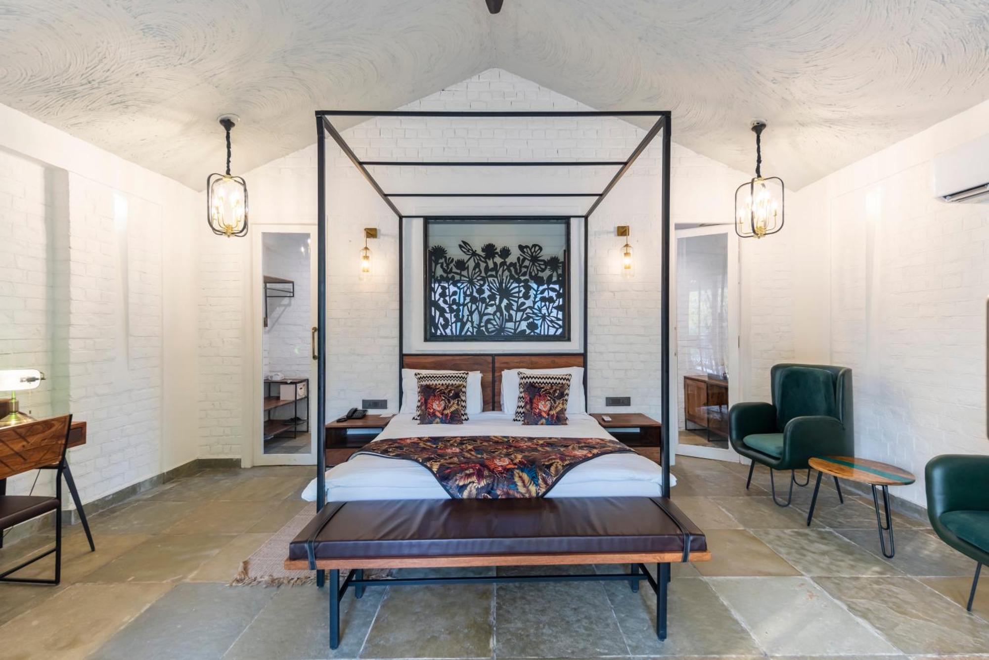 Vanaashrya Resort And Spa Sariska Tehla Buitenkant foto