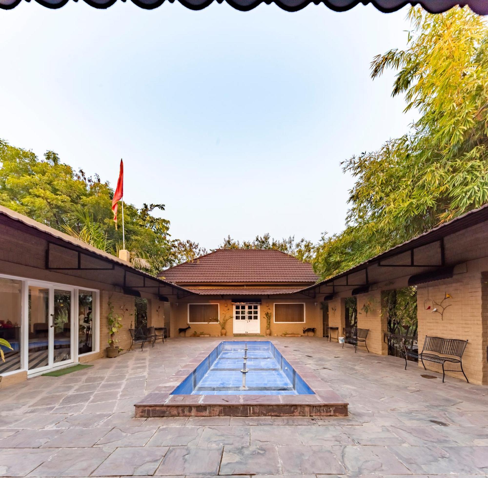 Vanaashrya Resort And Spa Sariska Tehla Buitenkant foto