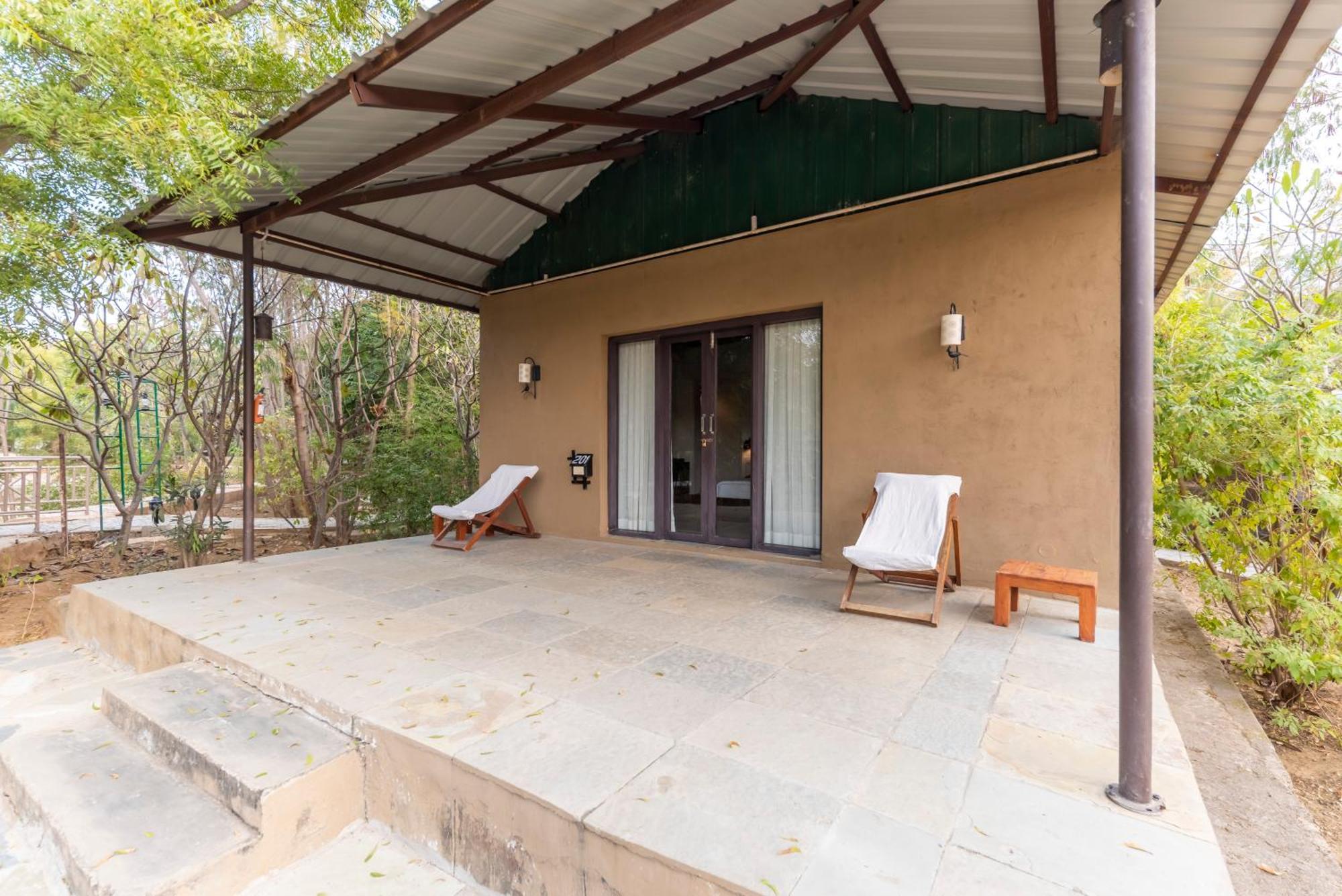 Vanaashrya Resort And Spa Sariska Tehla Buitenkant foto